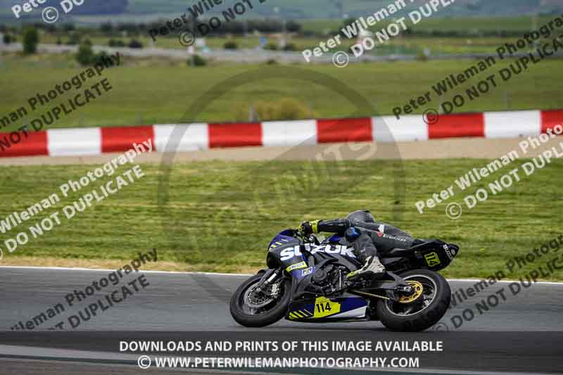 cadwell no limits trackday;cadwell park;cadwell park photographs;cadwell trackday photographs;enduro digital images;event digital images;eventdigitalimages;navarra;no limits trackdays;peter wileman photography;racing digital images;trackday digital images;trackday photos